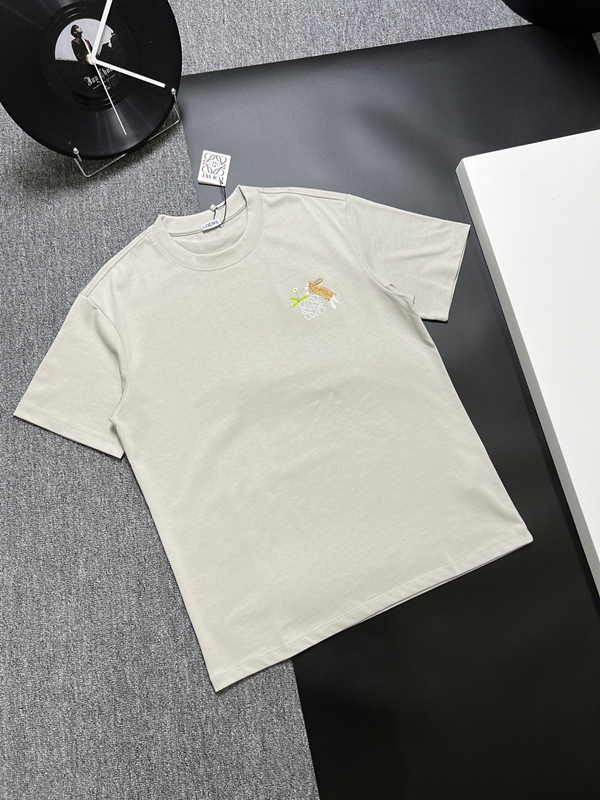 ブランドTシャツ背面デザイン